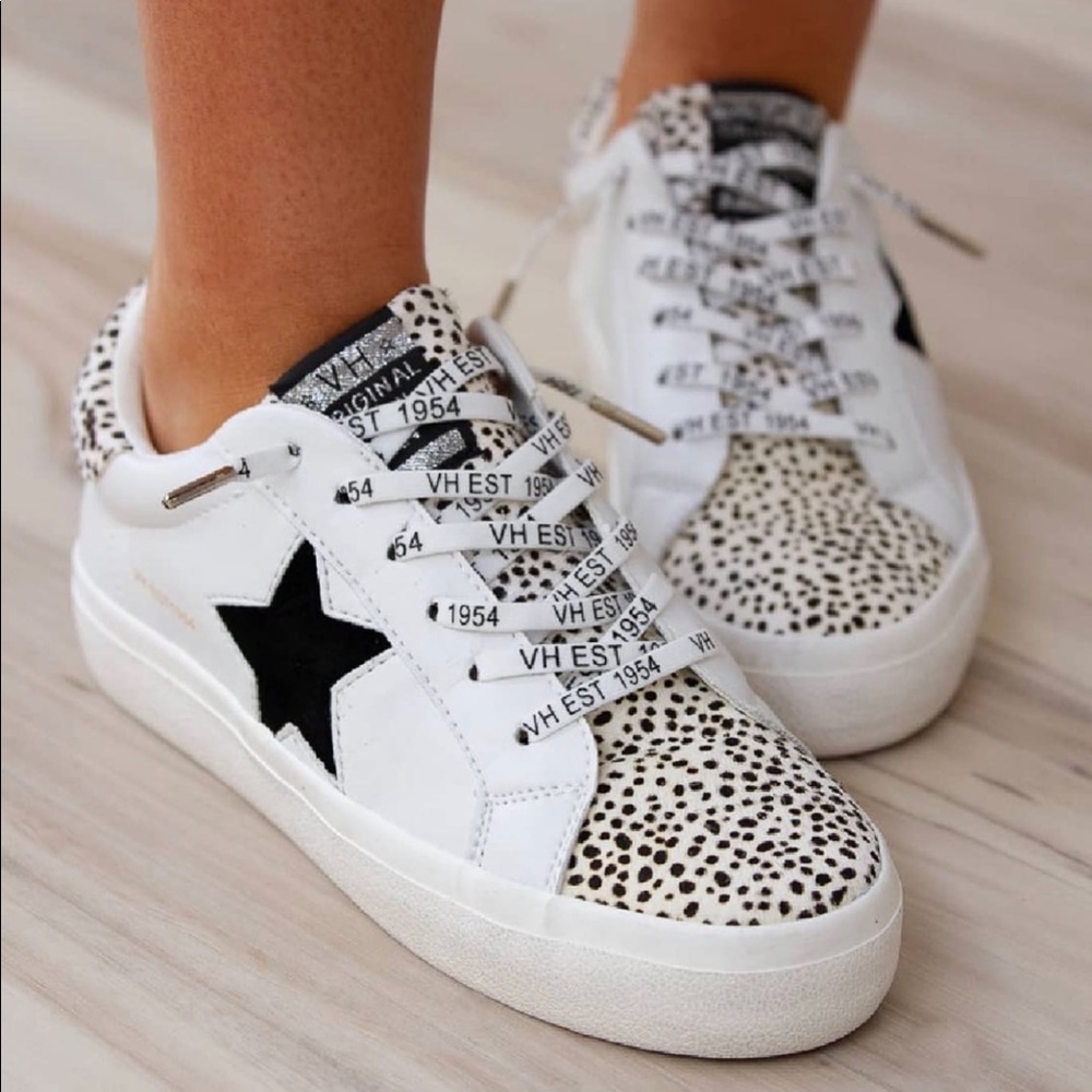 white and black vintage havana!